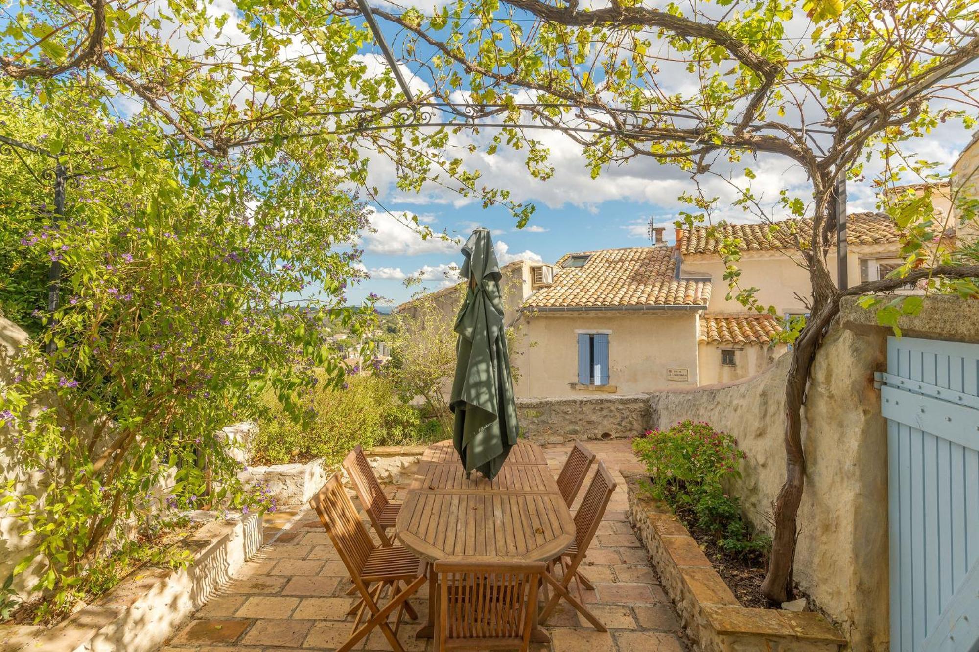 Les Calades Villa Ledenon Exterior photo